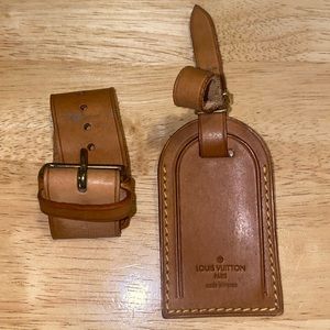 Louis Vuitton luggage tag & poignet- Authentic